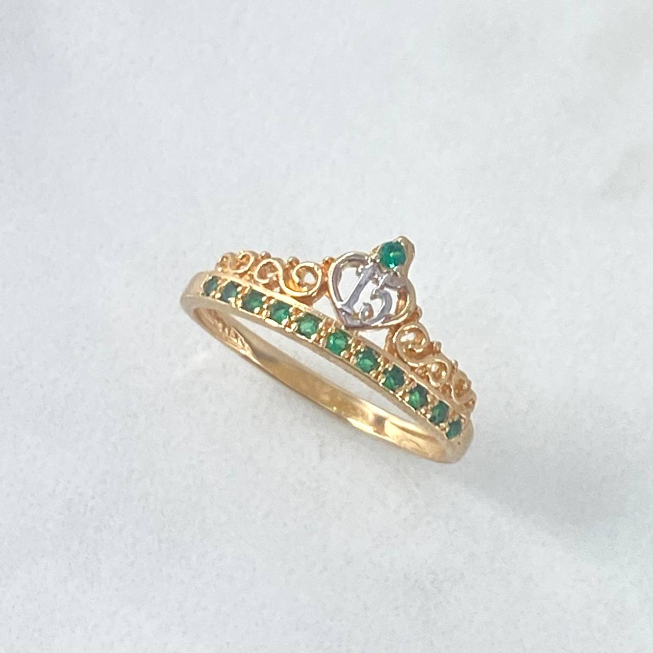 Anillo Corona Corazon 15s 1.85gr / T6 1/2 / Circones Verdes Dos Oros Amarillo Blanco