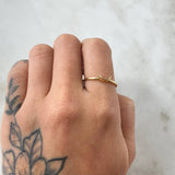 Anillo Luna Relieve 1.4gr / T8 1/4 / Oro 18K ©