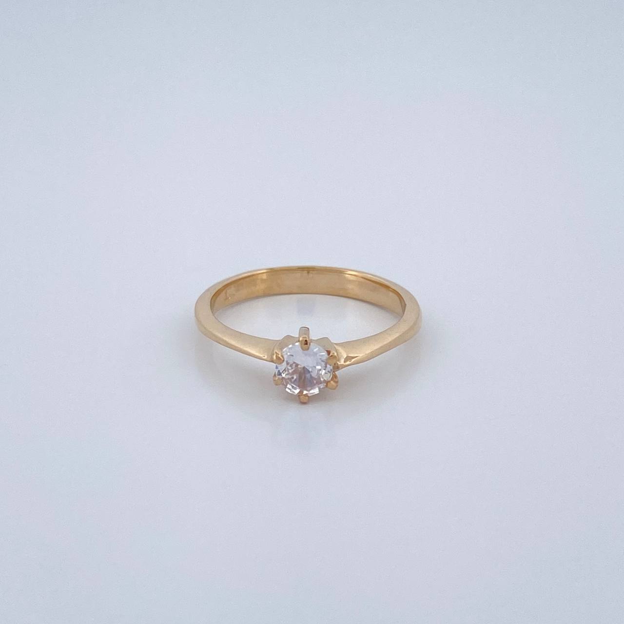 Anillo Solitario 2.5gr / T5 3/4 / Oro Amarillo 18K $