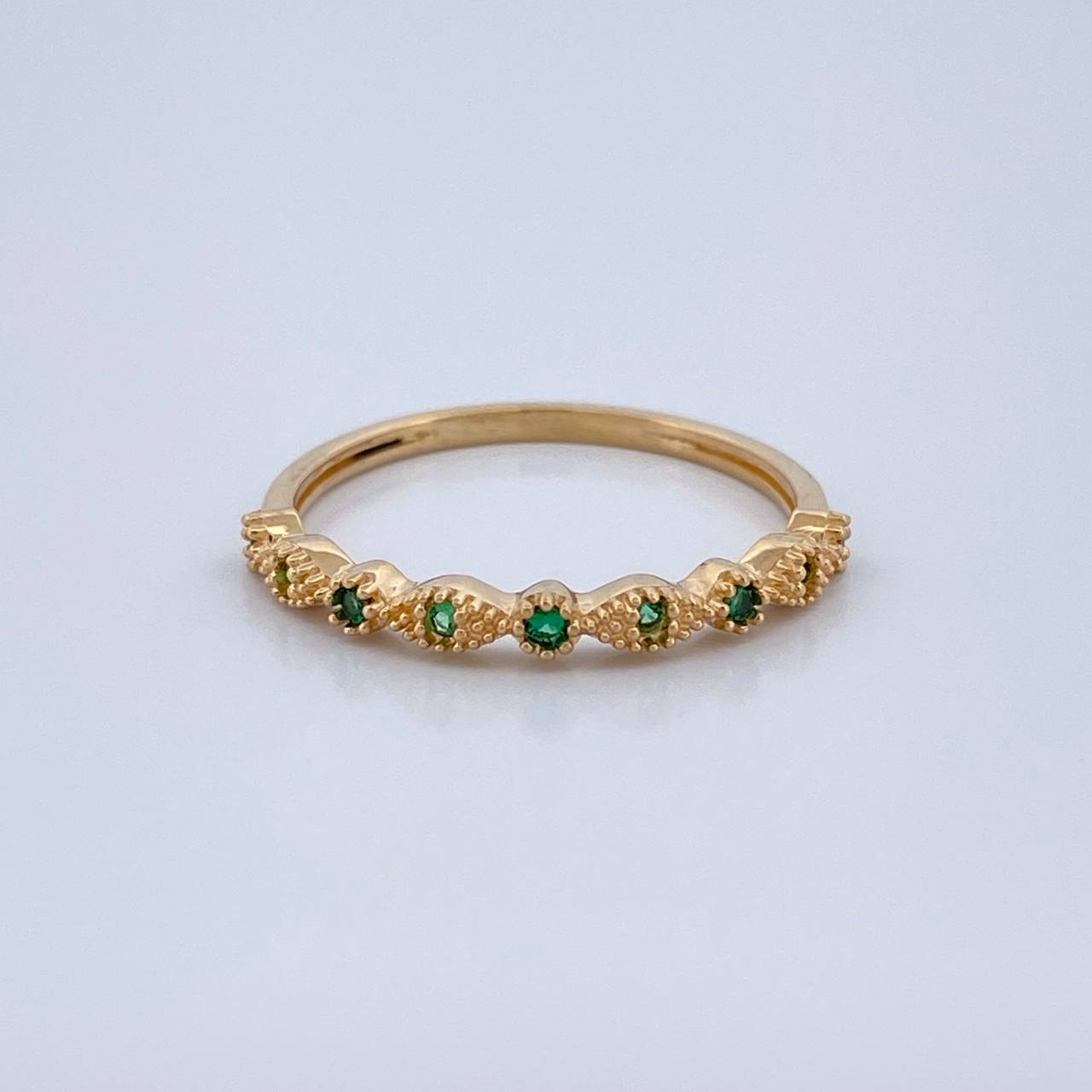 Anillo Churumbela Ojos 1.35gr / T5 1/2 / Oro Amarillo 18K $