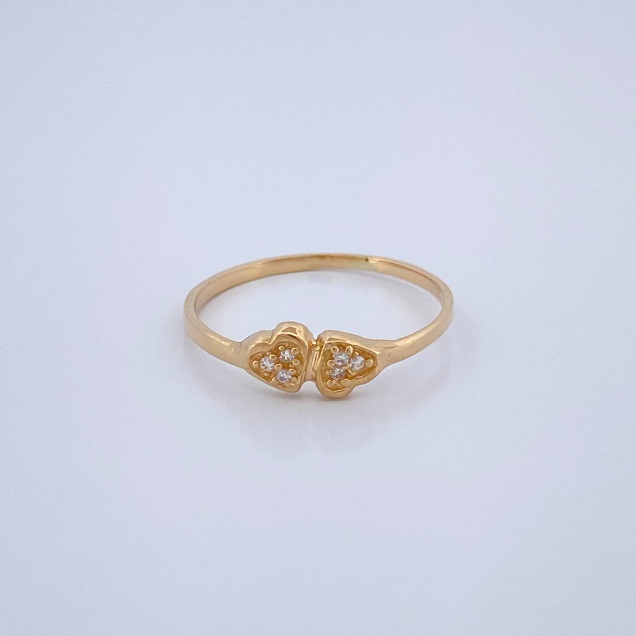Anillo Corazones 1.15gr / T6 / Oro Amarillo 18K $