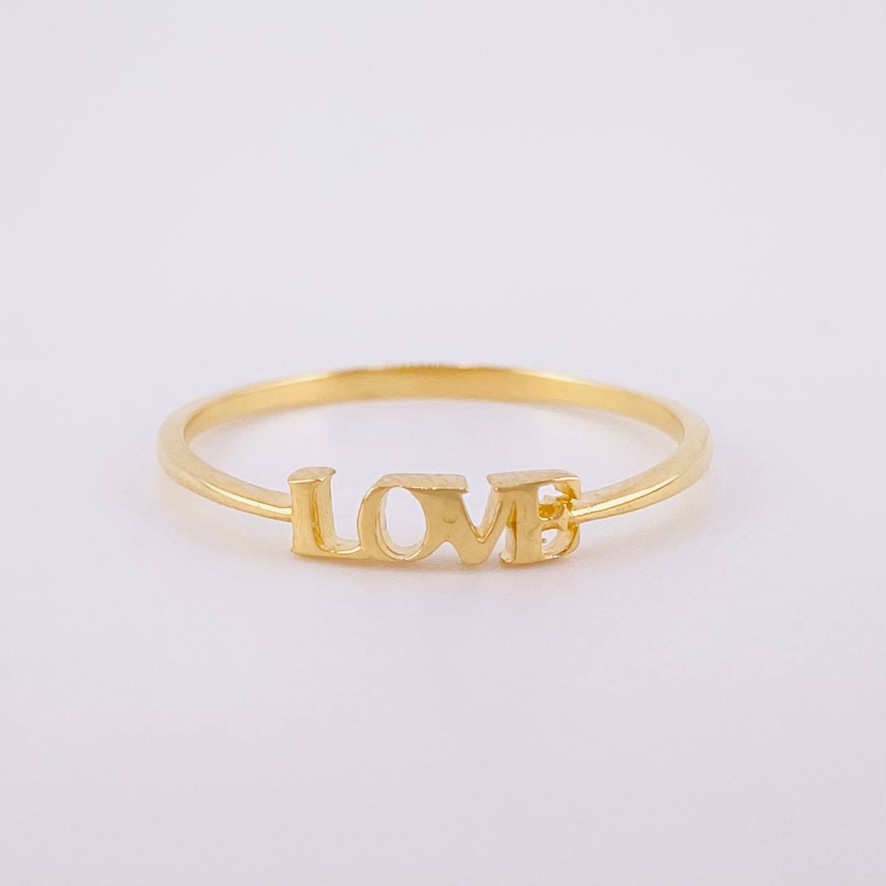 Anillo Love 1.05g / T8 3/4 Oro Amarillo 18K