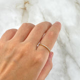 Anillo Churumbela Circulos Punteados 1.35gr / T8 / Circones Blancos Oro Amarillo
