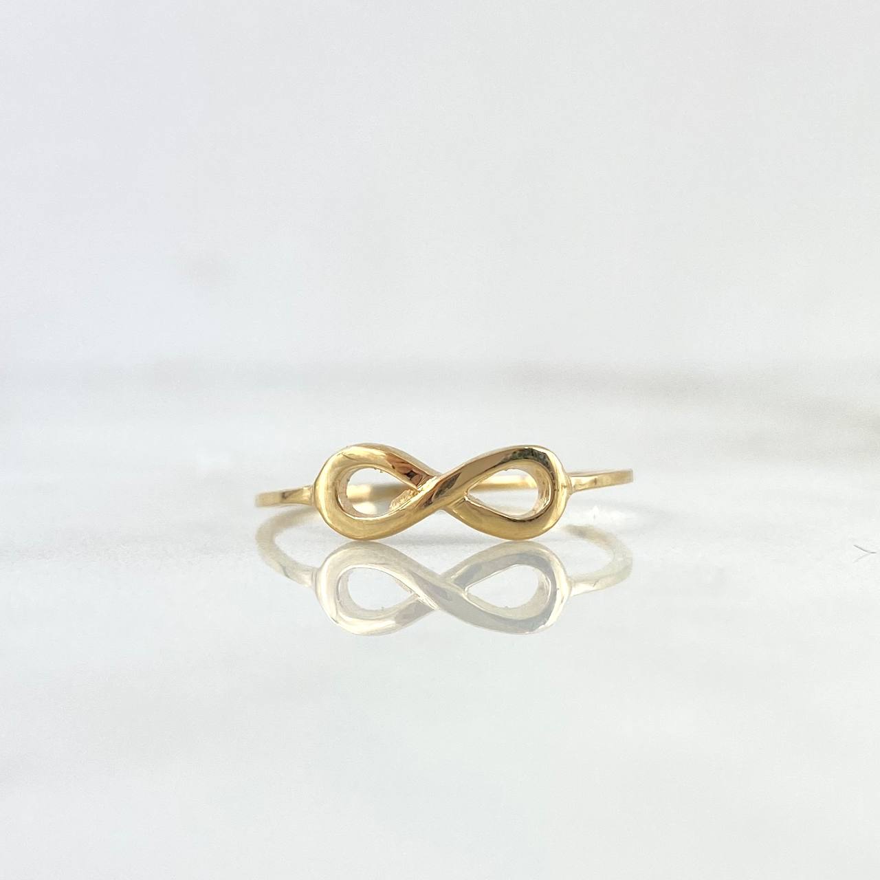 Anillo Infinito 1.1gr / T7 1/2 / Oro Amarillo ©
