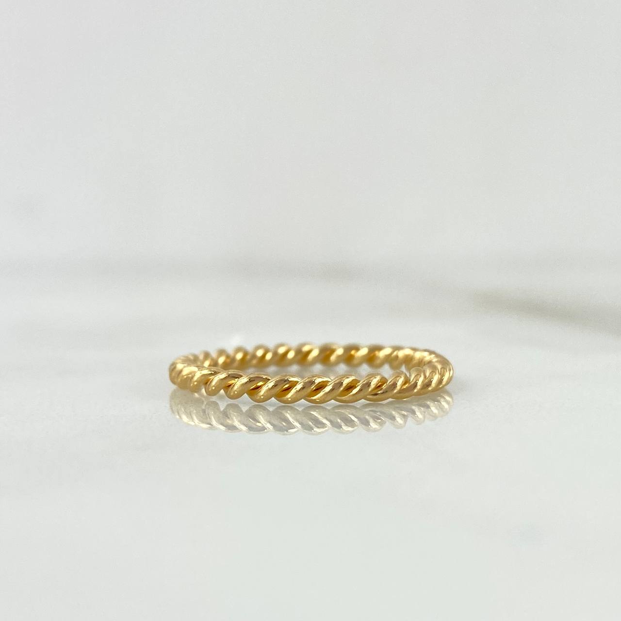Anillo Trenzado 1.65gr / T5 1/2 / Oro Amarillo