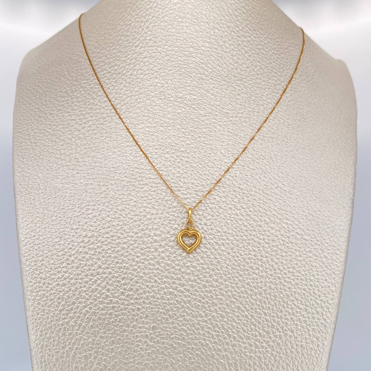 Set Cadena y Dije Veneciana + Silueta Corazon 1.3gr / Oro Amarillo +3 18K (Oferta) &