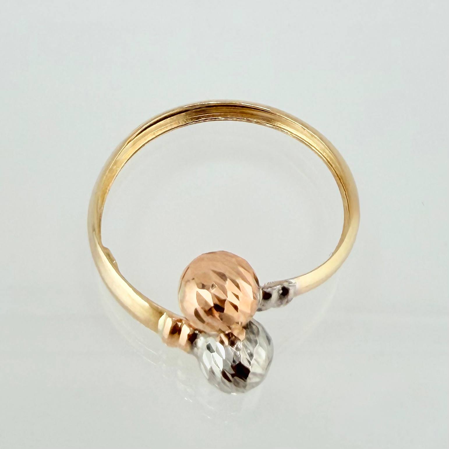 Anillo Tu Y Yo Diamantado 2.25gr / T8 3/4 / Tres Oros 18K