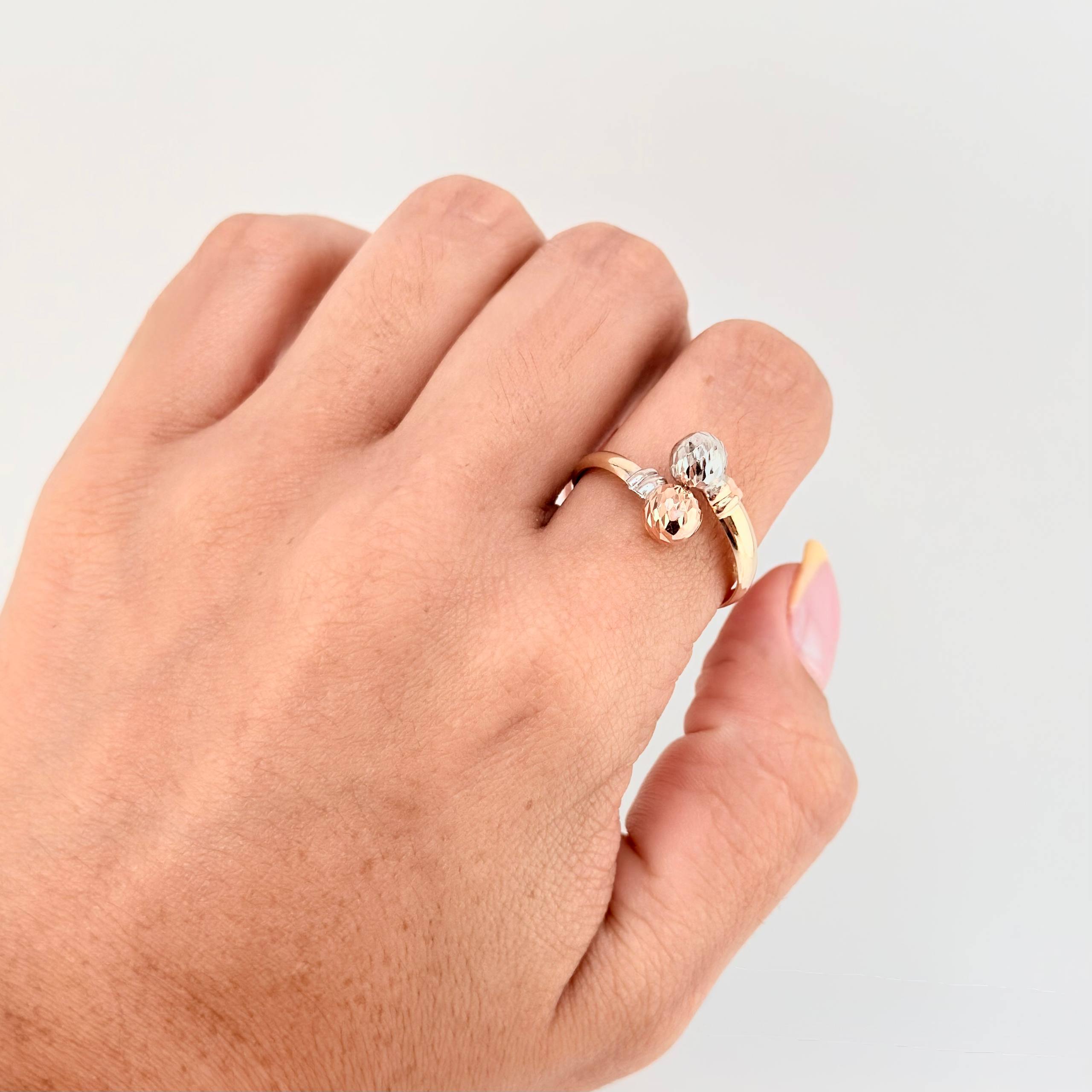 Anillo Tu Y Yo Diamantado 2.25gr / T8 3/4 / Tres Oros 18K
