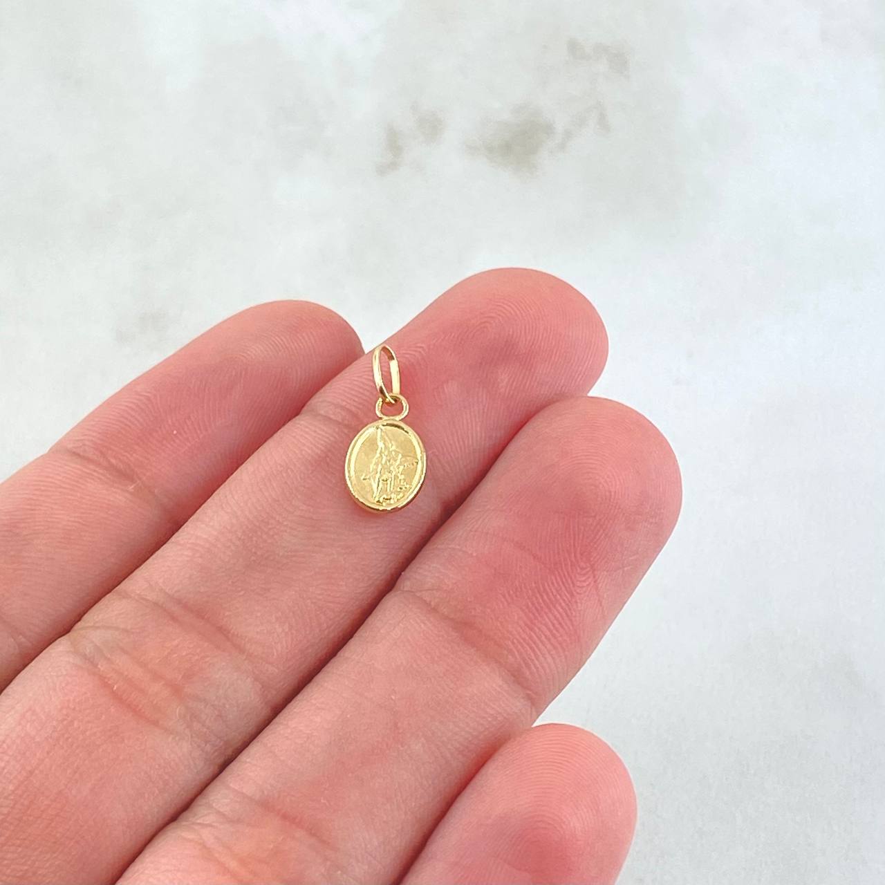 Dije San Miguel Arcangel 0.55 g / 1.9 cm Oro Amarillo 18K