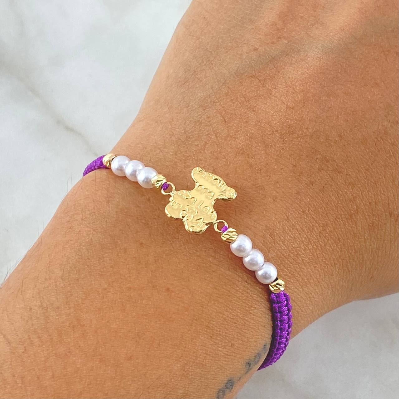 Pulsera Morada Herraje Oso TS 1.05gr / 3mm Bolas Diamantadas 4 Und Oro Amarillo 18K *