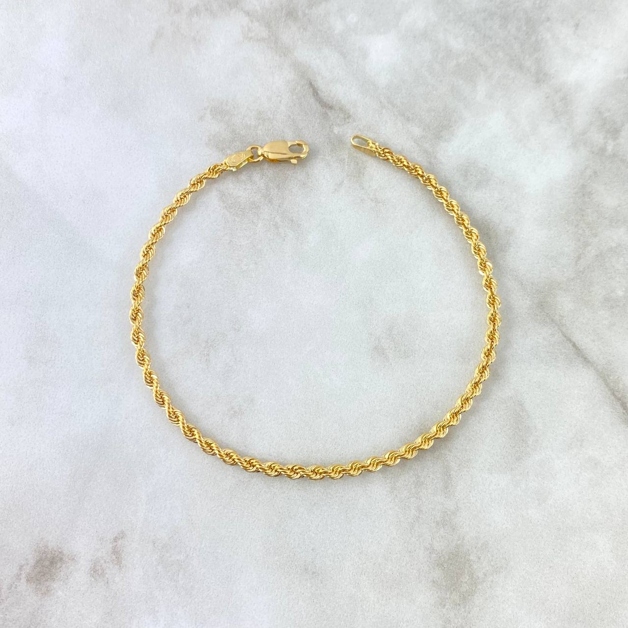 Pulso Lazo 2.3gr / 20cm / 2.8mm Oro Amarillo +3