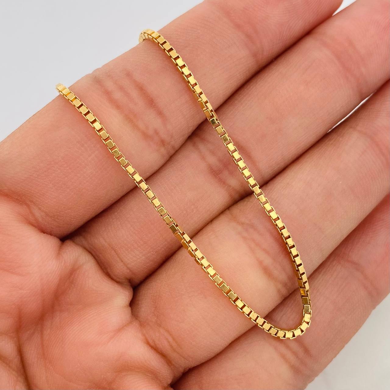 Cadena Veneciana 11.1g / 60cm / 1.61mm Oro Amarillo 18K