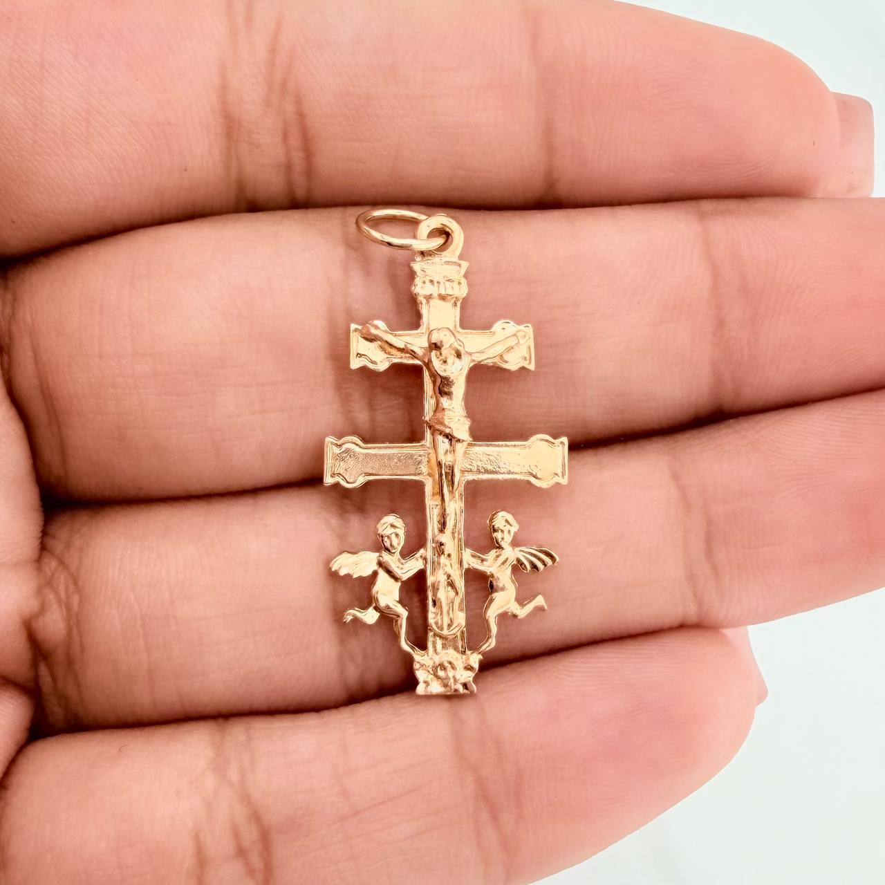 Dije Cruz De Caravaca 1.75 g / 3.3 cm Oro Amarillo 18K