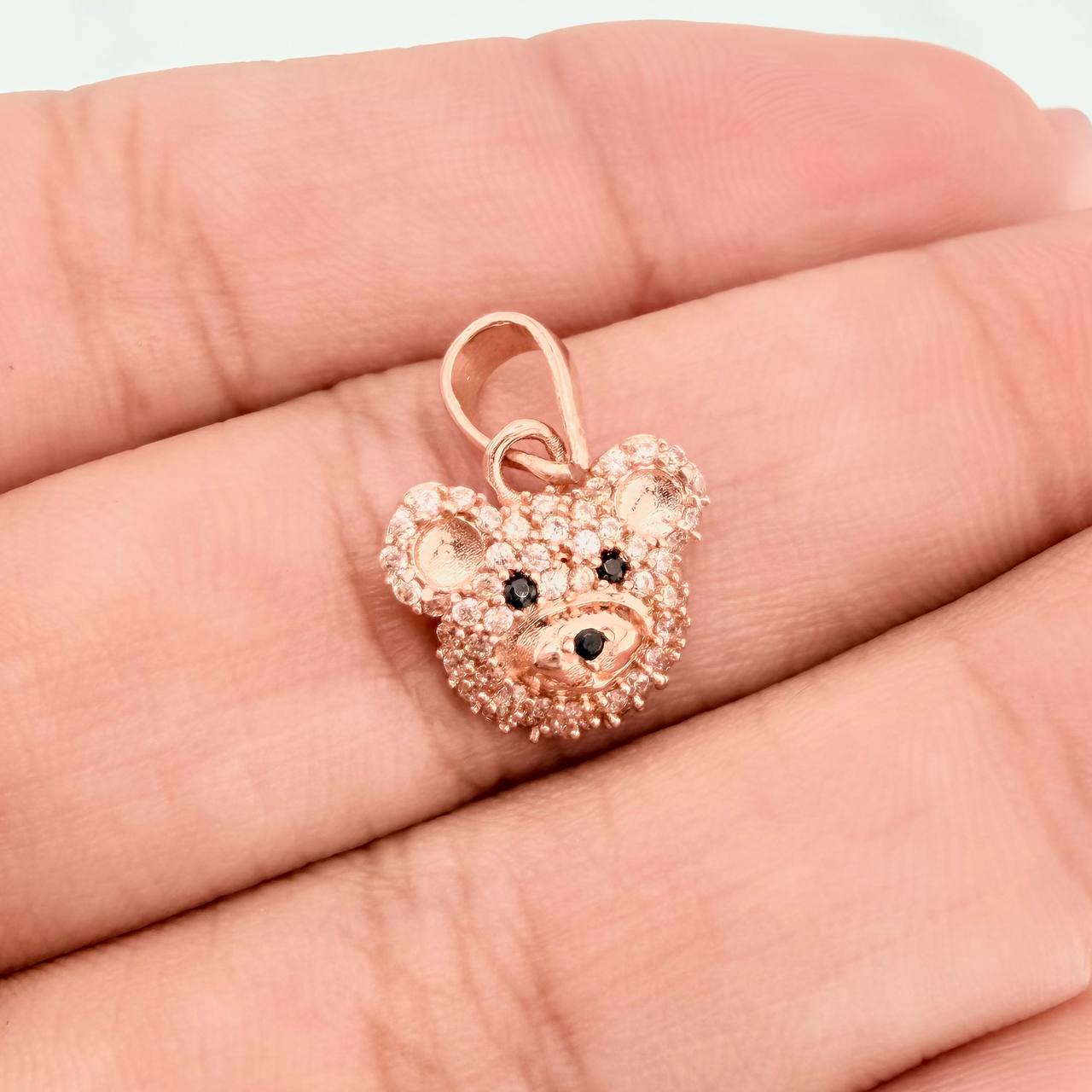 Dije Rostro Oso 1.3 g / 1.5 cm Oro Rosa 18K