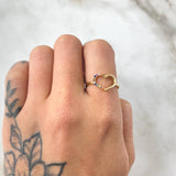 Anillo Silueta Corazón 1.4gr / T6 1/4 / Oro 18K