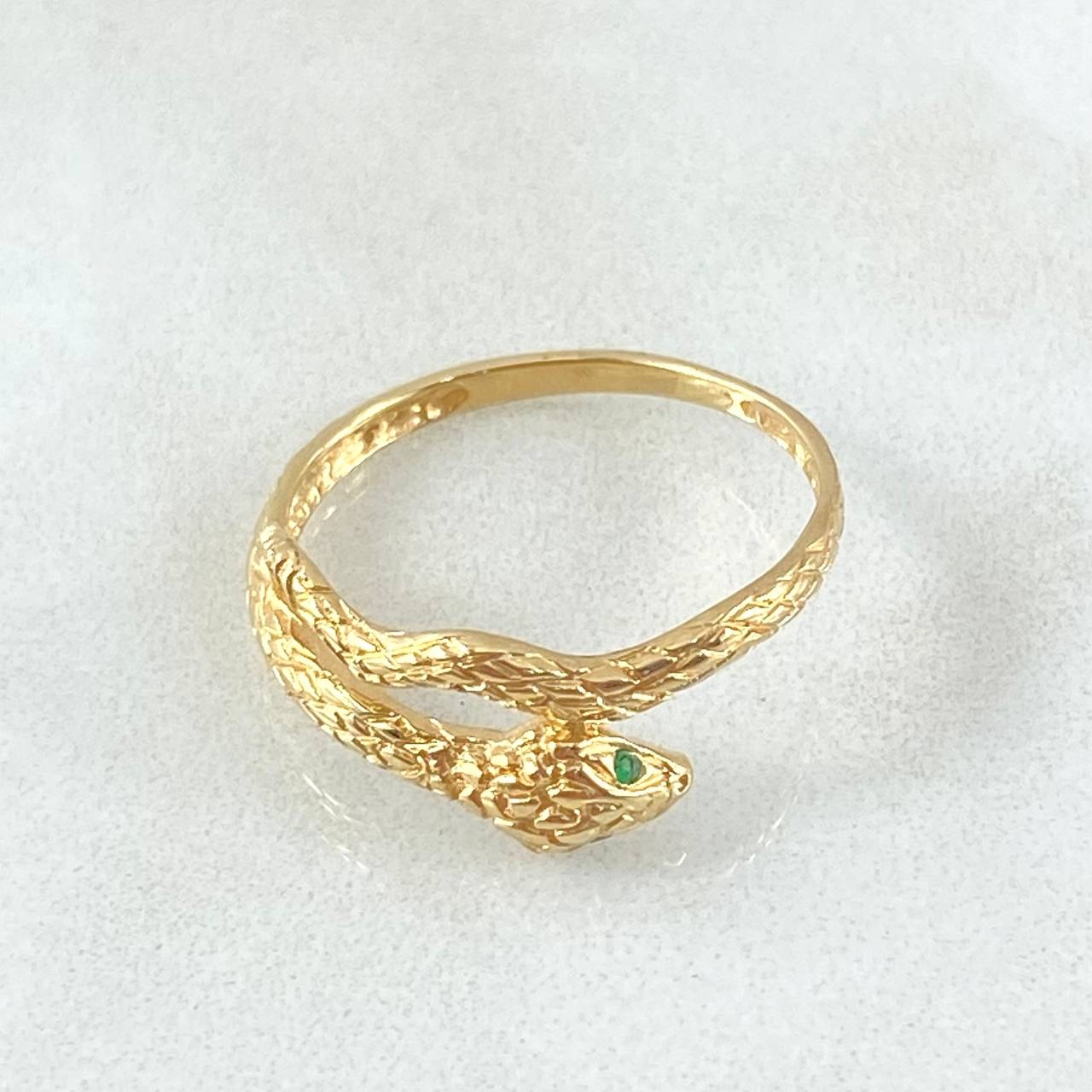 Anillo Serpiente 1.8gr / T6 1/2 / Oro 18K
