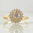 Anillo Solitario Flor Tupida 2.45gr / T6 / Oro 18K