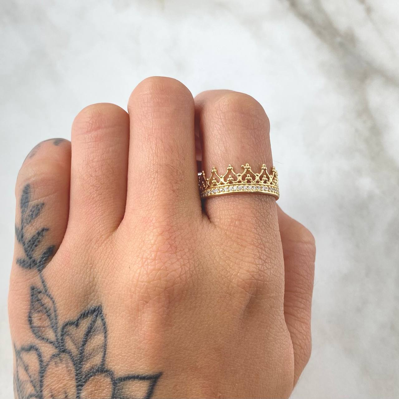 Anillo Corona Latente 2.3gr / T5 / Oro 18K