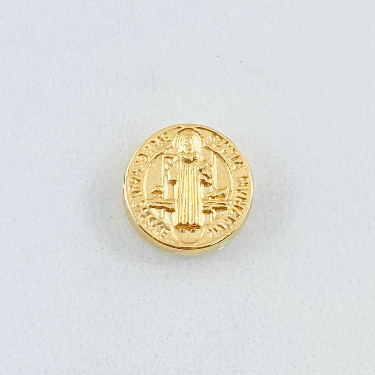 Herraje San Benito 0.55gr / 1cm / Oro Amarillo 18k