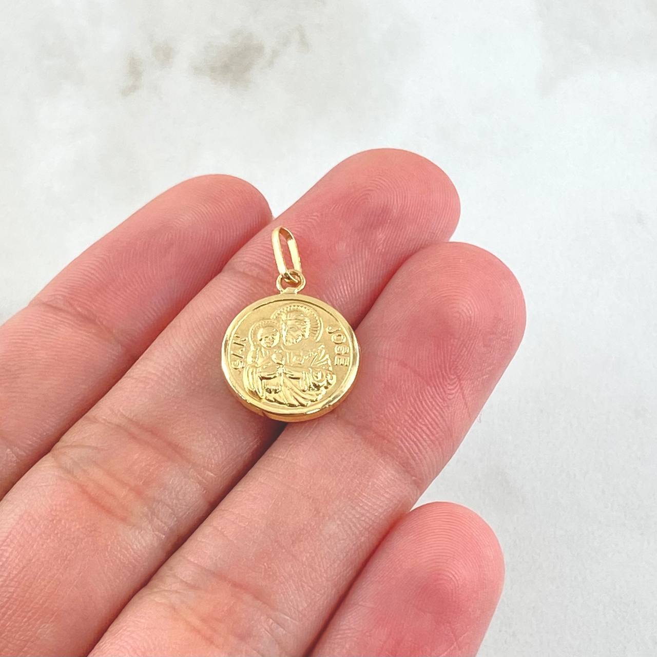 Dije San José 0.65gr / 1.7cm / Oro Amarillo 18K