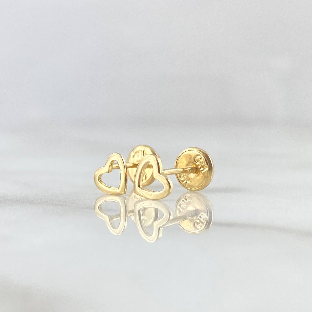 Topos Corazon 0.7gr / 4.6mm Silueta Liso Oro Amarillo 18K