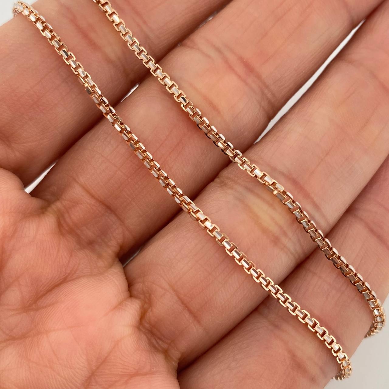 Cadena Veneciana 6.15 g / 40.5 cm / 1.5 mm Tres Oros 18K