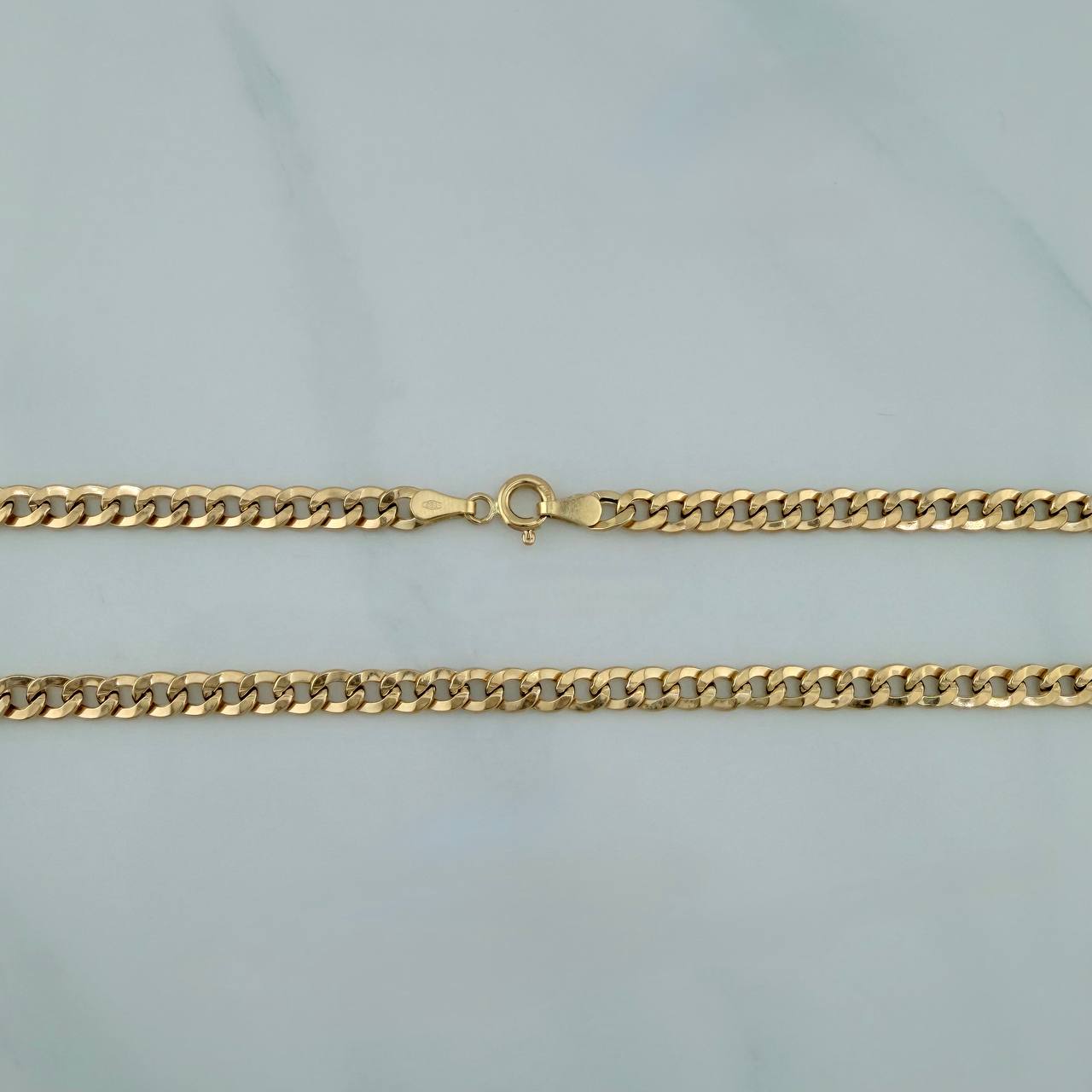 Cadena Cubana 4.5 g / 61 cm / 2.6 mm Oro Amarillo 18K