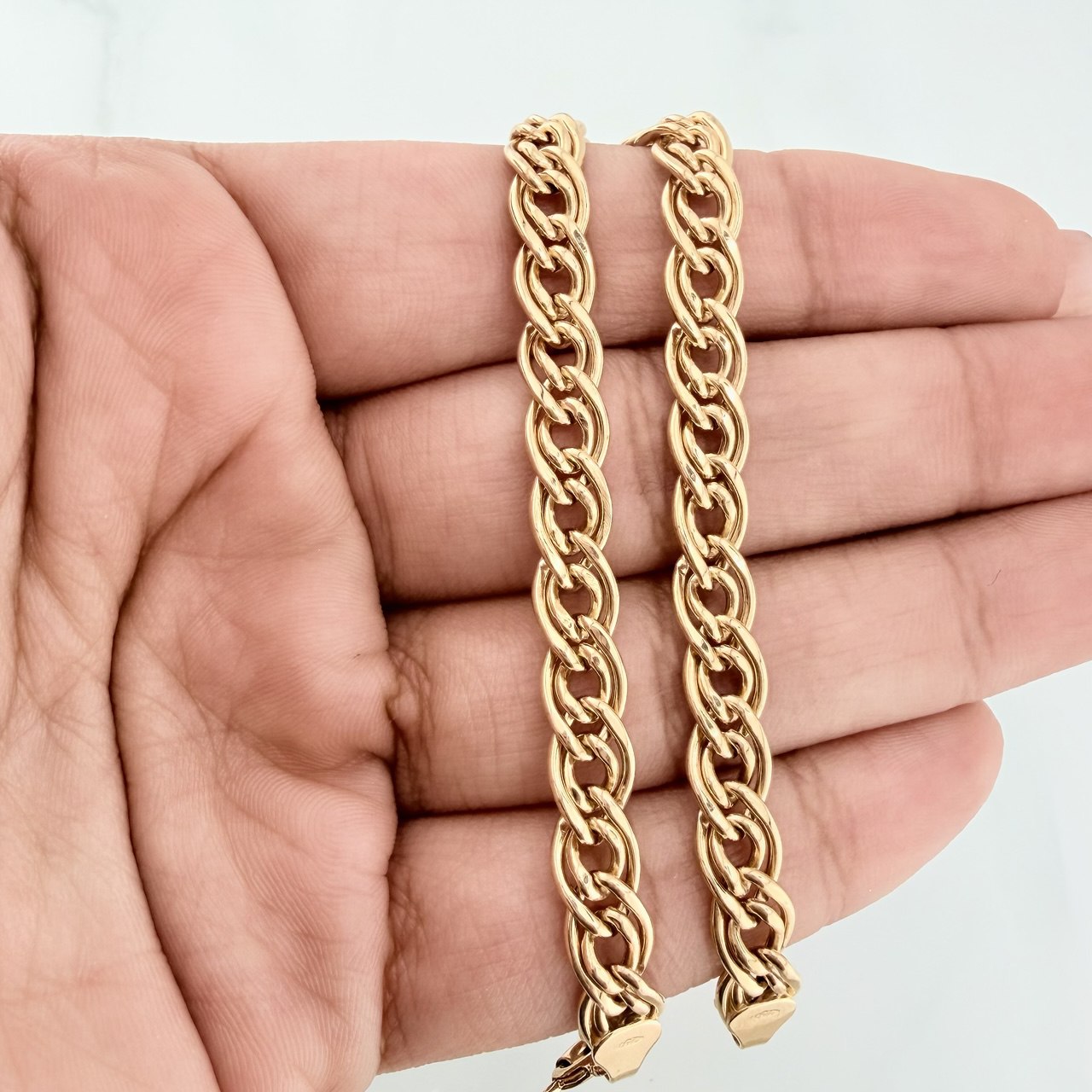 Pulso Doble Garibaldi 4.9 g / 17.7 cm / 5.4 mm Oro Amarillo 18K