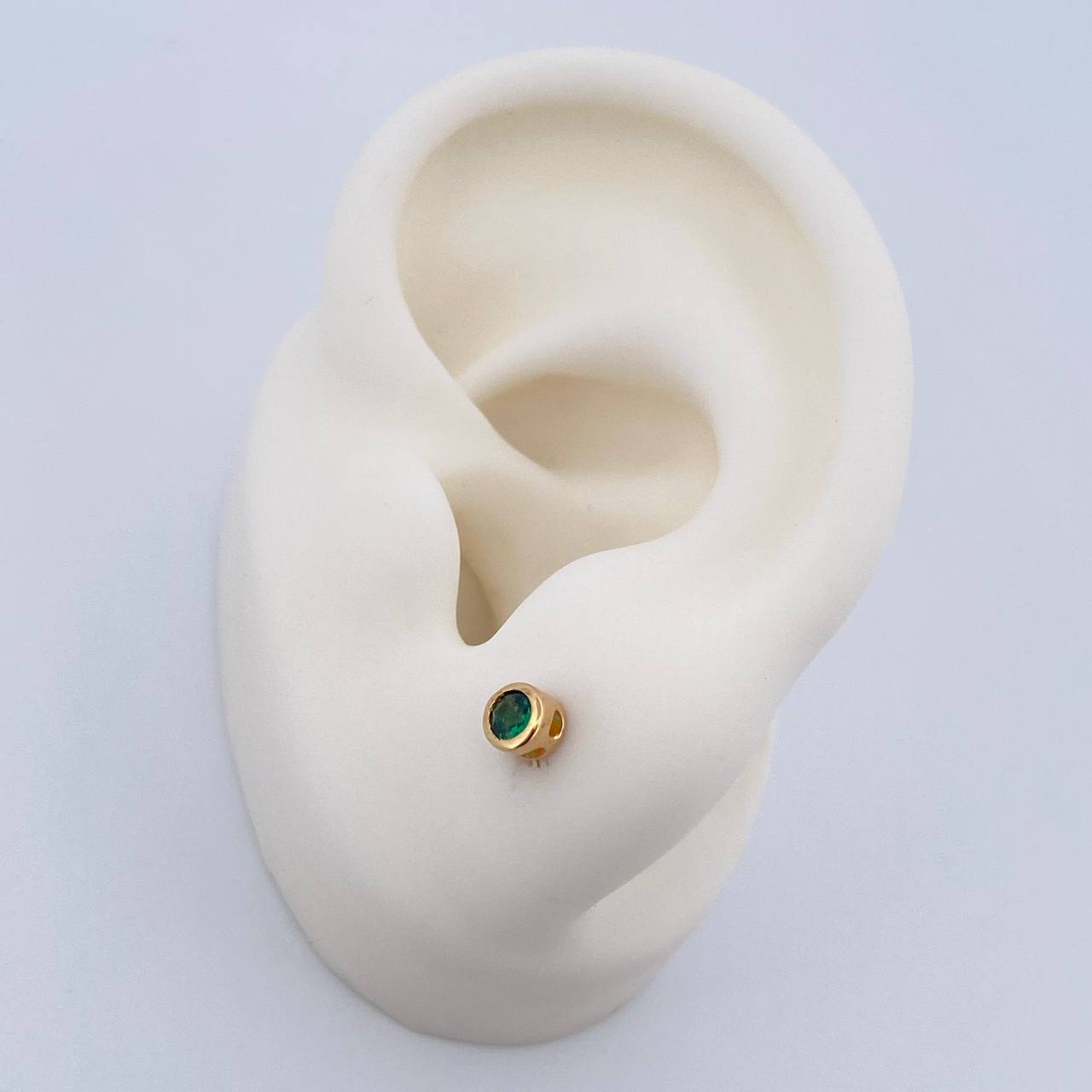 Topos Bisel 0.85gr / 3.9mm / Oro Amarillo 18K &