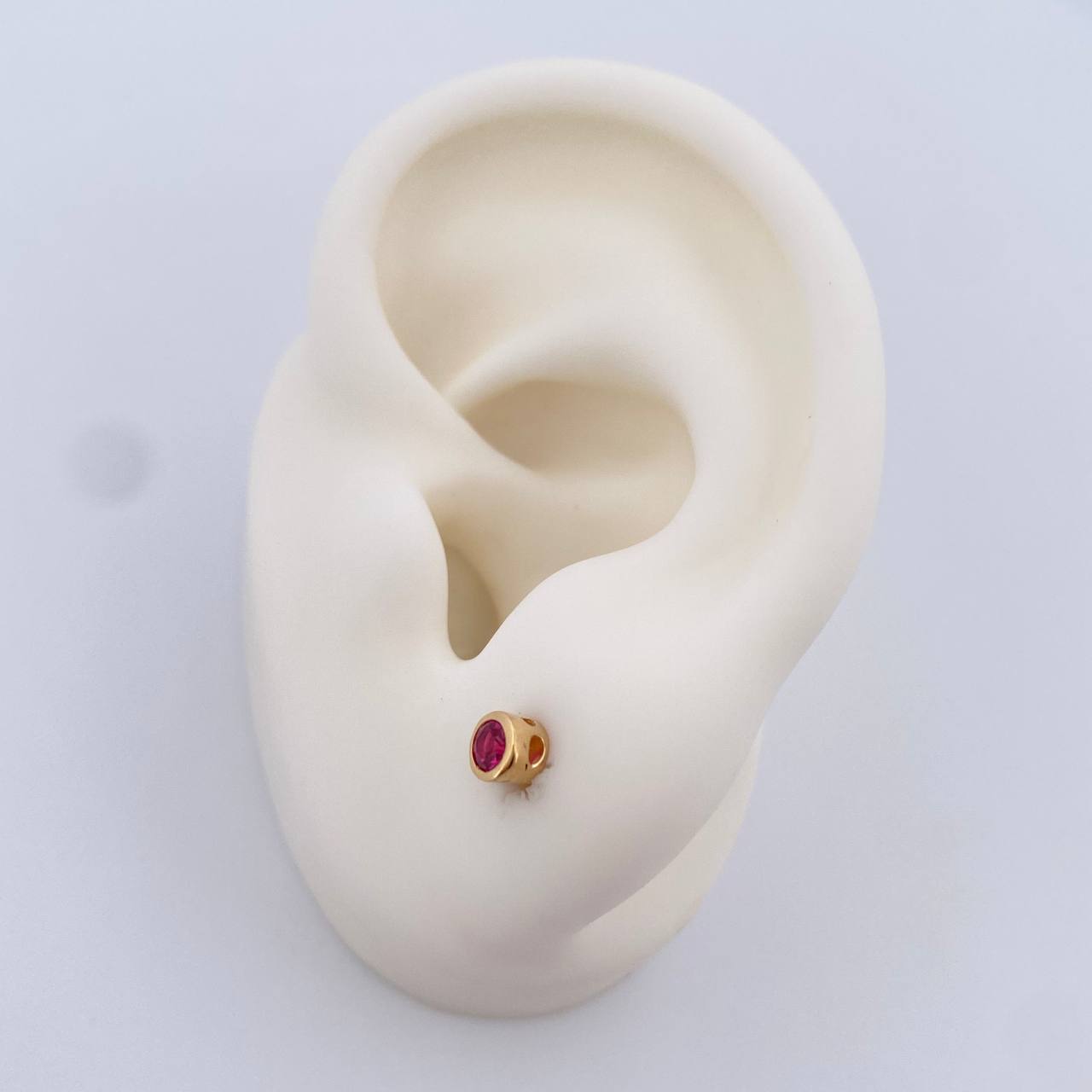 Topos Bisel 0.85gr / 3.9mm / Oro Amarillo 18K &