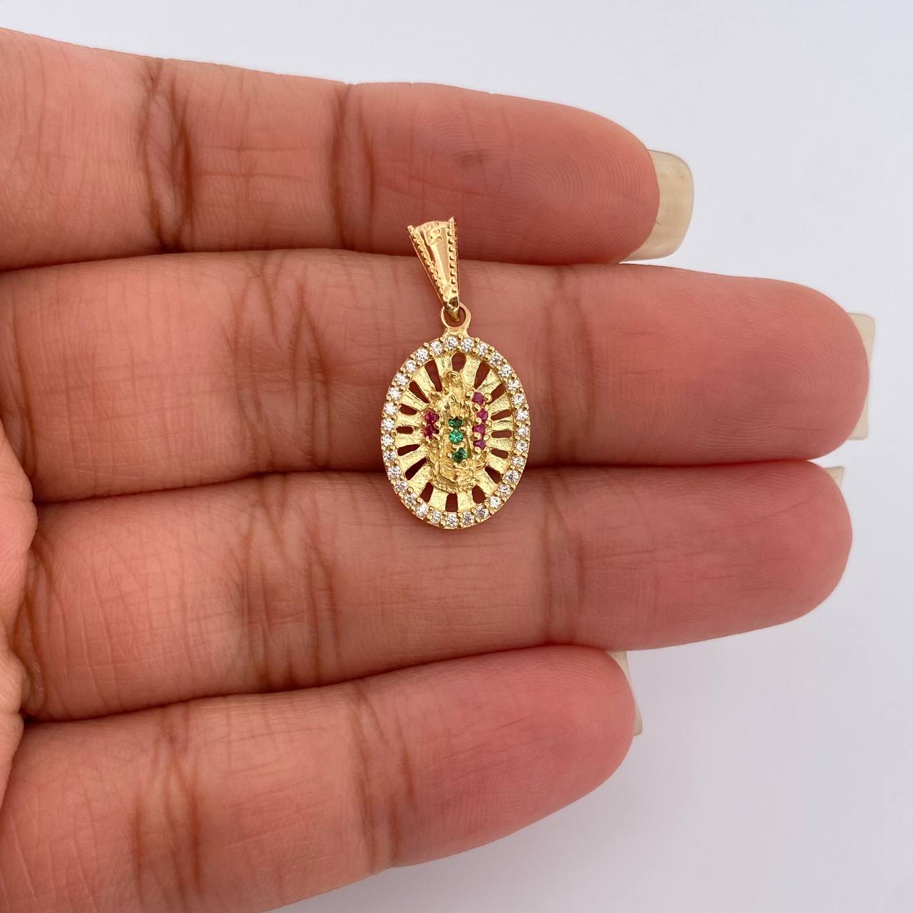 Dije Virgen Guadalupe 1.5gr / 2.3cm / Oro Amarillo 18K %