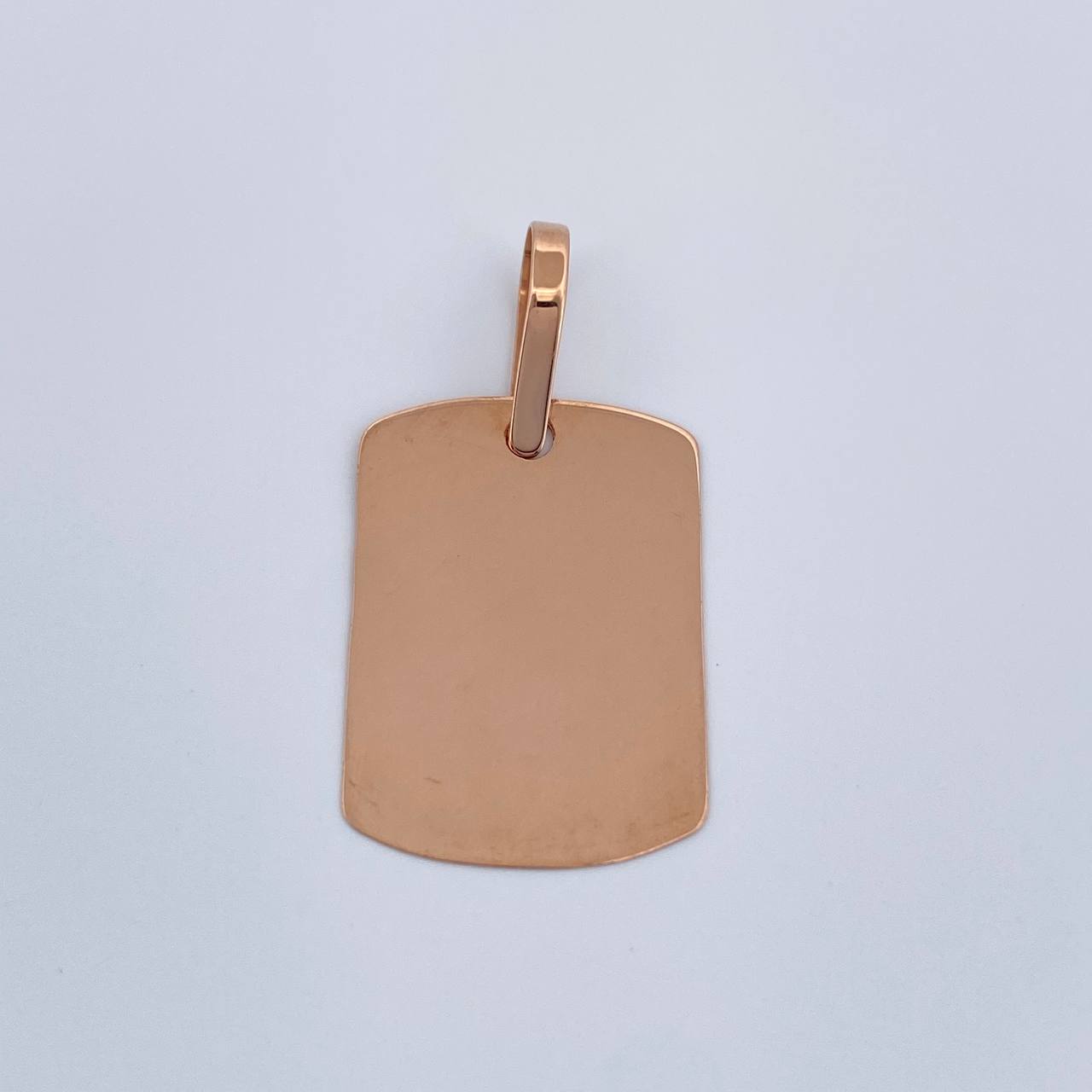 Dije Placa 0.95gr / 2.8cm / Oro Rosa 18K %