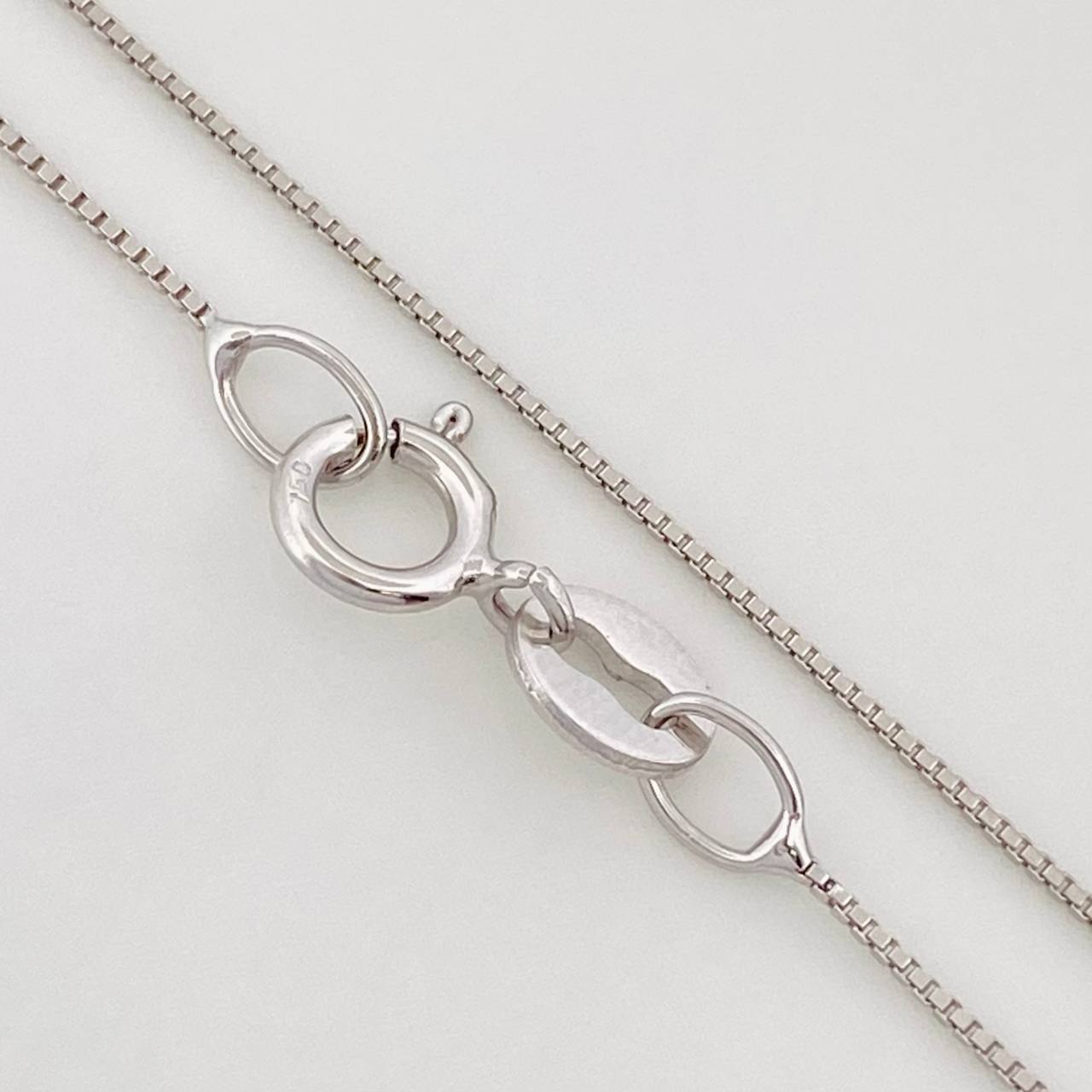 Set Cadena Veneciana + Dije Ancla Esmeralda 0.7pts / 1.5g / 45cm Oro Blanco 18K
