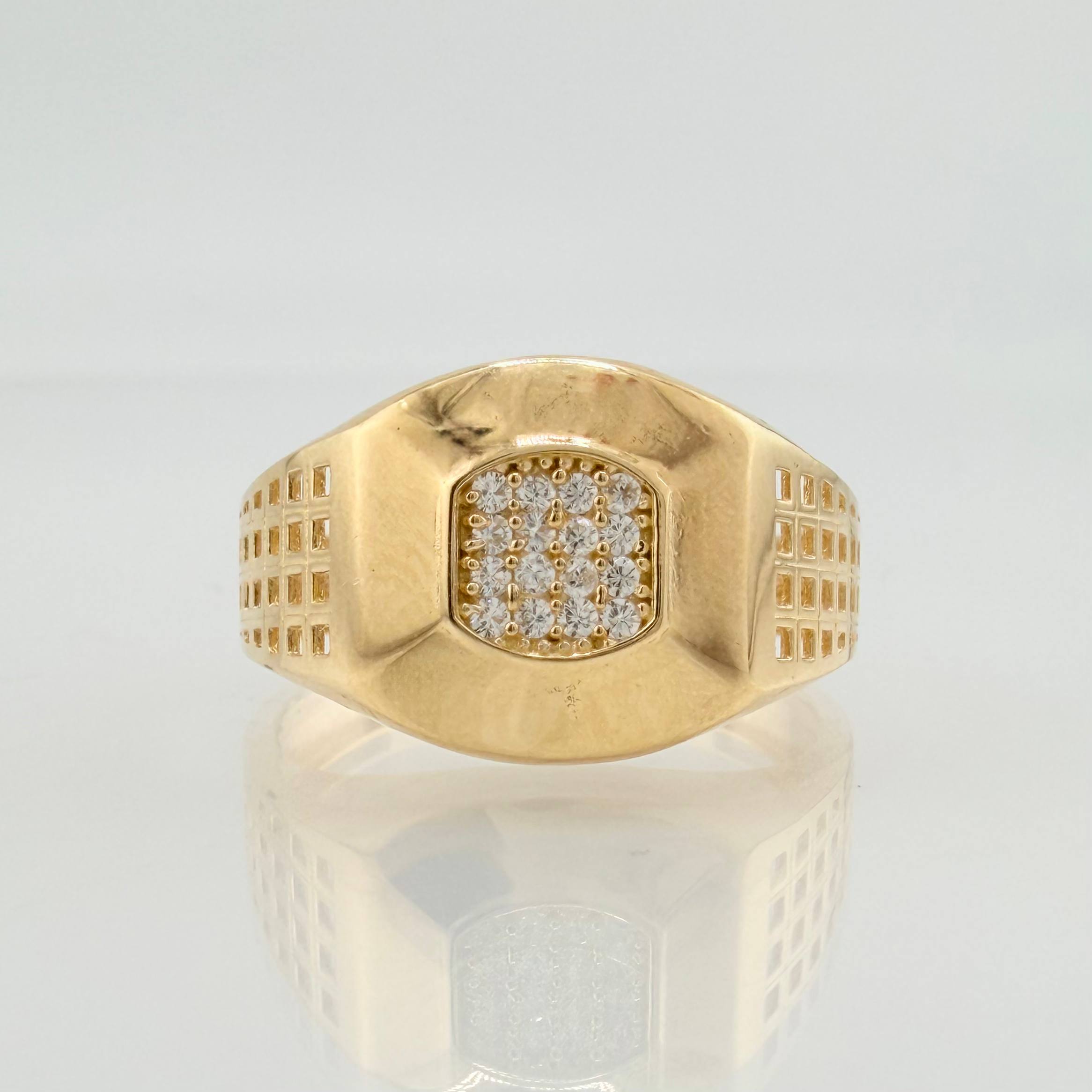 Anillo Ojo de Oro 4.85gr / T10 3/4 / Oro Amarillo 18K