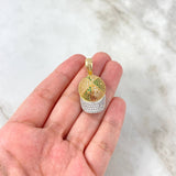 Dije Gorra LA 8.8gr / 3.8cm / Circones Verdes Blancos Dos Oros Amarillo Blanco ©