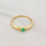 Anillo Solitario Esmeralda 0.11pts 1.4g / T7 Oro Amarillo 18K