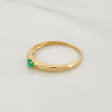 Anillo Solitario Esmeralda 0.11pts 1.4g / T7 Oro Amarillo 18K