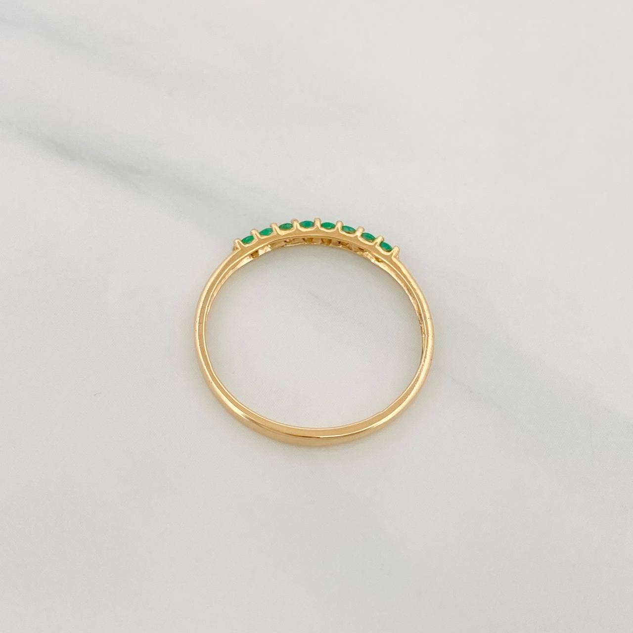Anillo Churumbela Esmeraldas 0.14pts 1.05g / T6 3/4 Oro Amarillo 18K