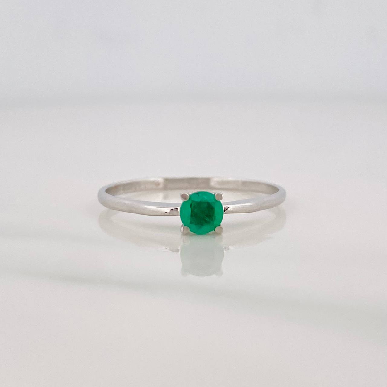 Anillo Solitario Esmeralda 0.21pts 1.25g / T6 1/2 Oro Blanco 18K