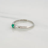 Anillo Solitario Esmeralda 0.22pts 1.35g / T7 Oro Blanco 18K