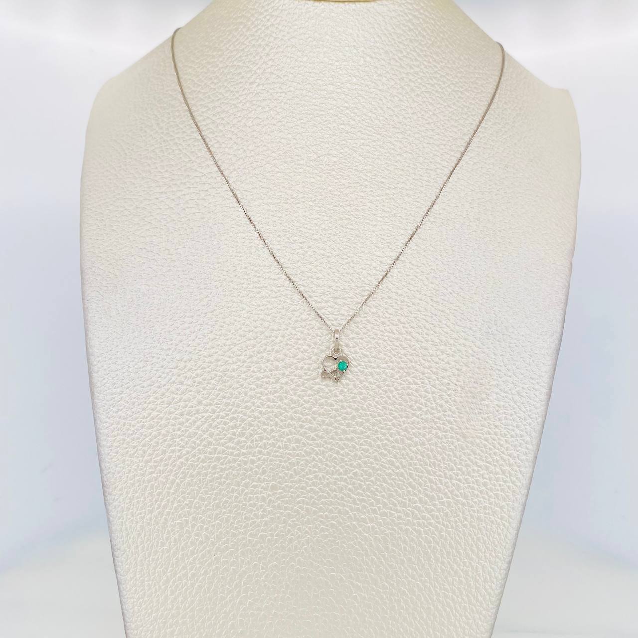 Set Cadena Veneciana + Dije Corazon Infinito Esmeralda 0.5pts / 1.4g / 45cm Oro Blanco 18K