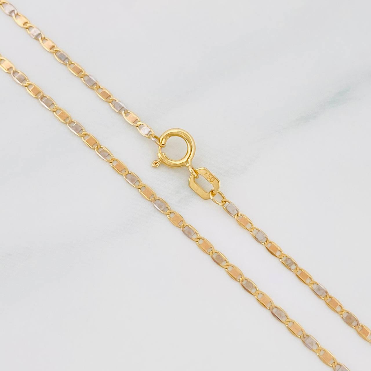 Cadena Escalera Plana 2.25g / 60cm / 1.4mm Dos Oros Amarillo Blanco 18K