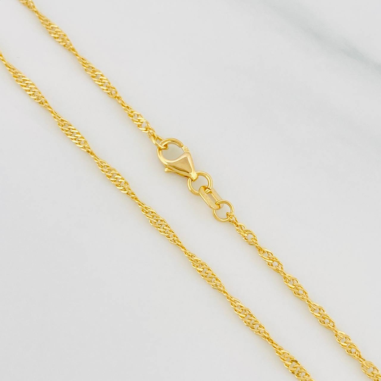 Cadena Singapur 1.65g / 50cm / 1.6mm Oro Amarillo 18K