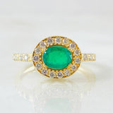 Anillo Halo Ovalado 3.2gr / T7 / 52pts Diamantes 40pts Esmeralda Oro Amarillo (Joya) ©