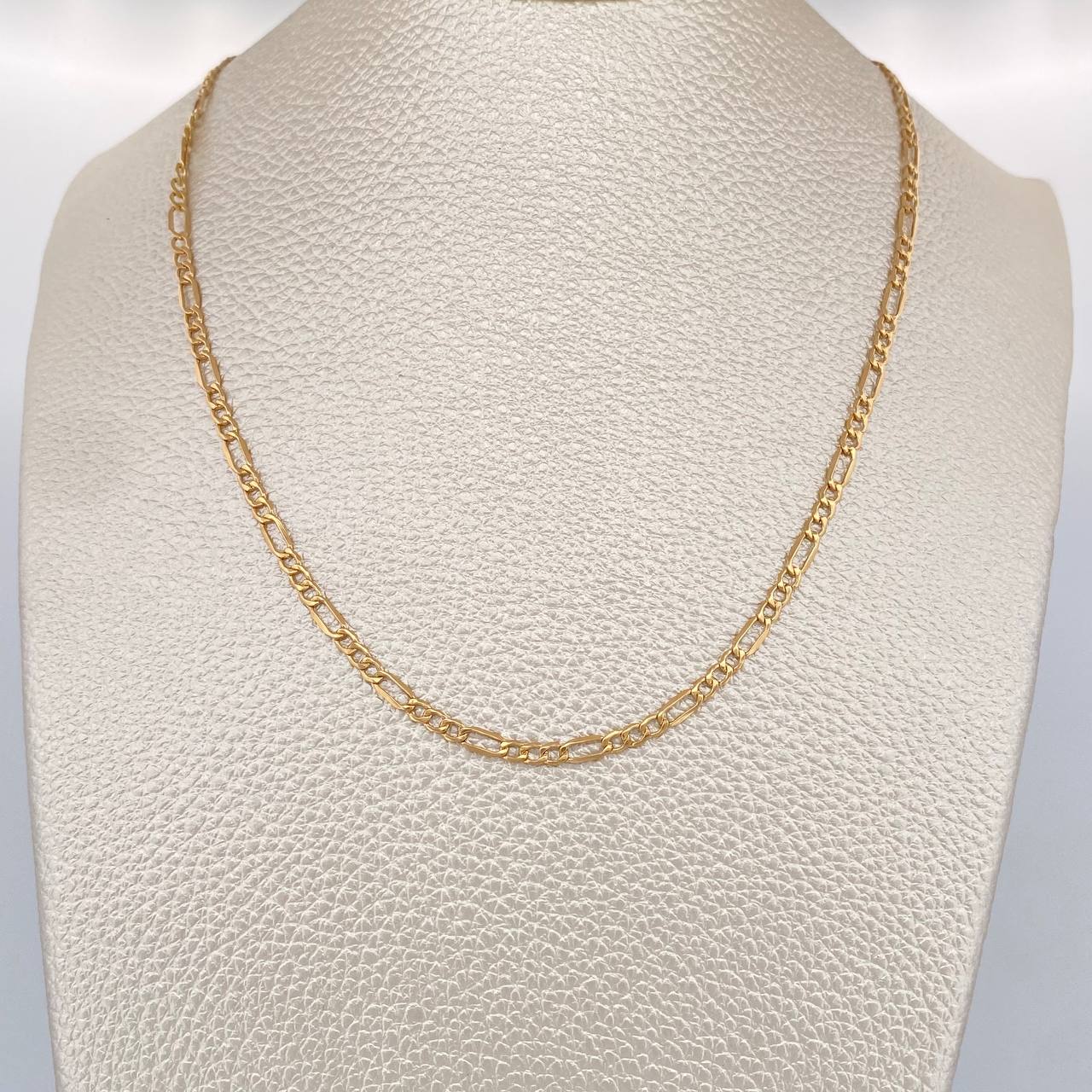 Cadena Figaro 1.7gr / 46cm / 2.38mm Oro Amarillo +1 18K $