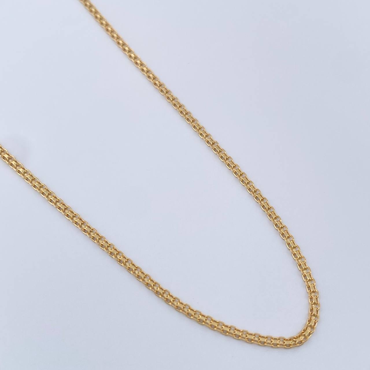 Cadena China 2.25gr / 42cm / 1.3mm Oro Amarillo +1 18K $