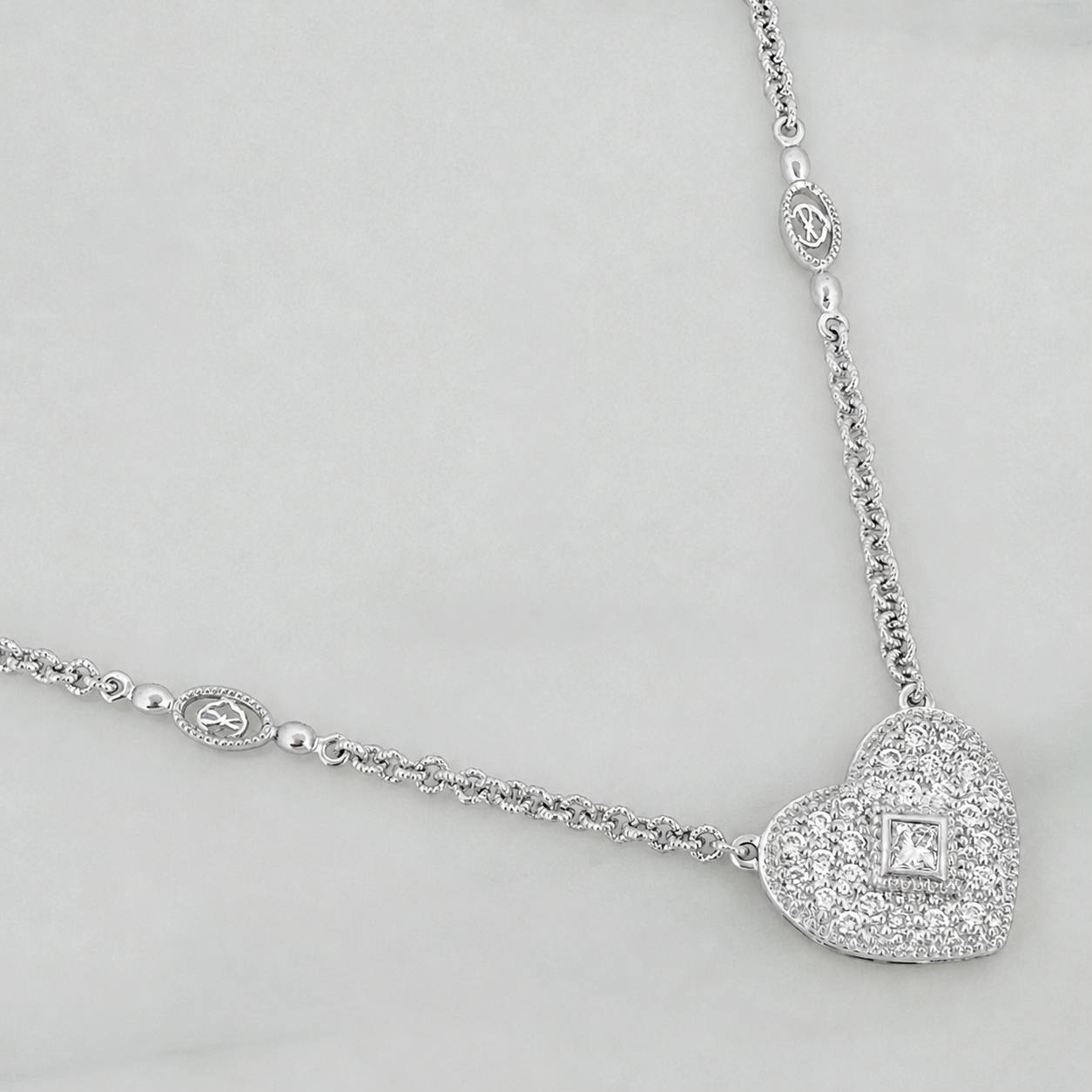 Cadena Aro Seguido Corazon Diamantes 25Pts 8.75 g / 41 cm / 1.23 mm Oro Blanco 18K