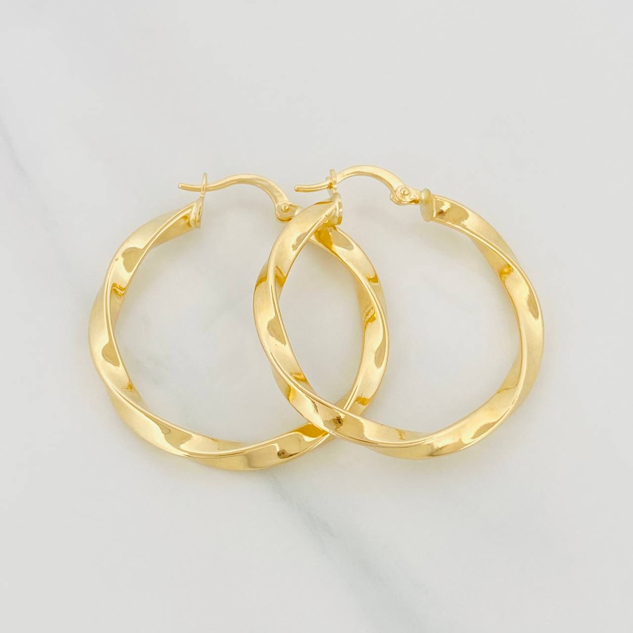 Candongas Kari 2.9g / 3.3cm Oro Amarillo 18K
