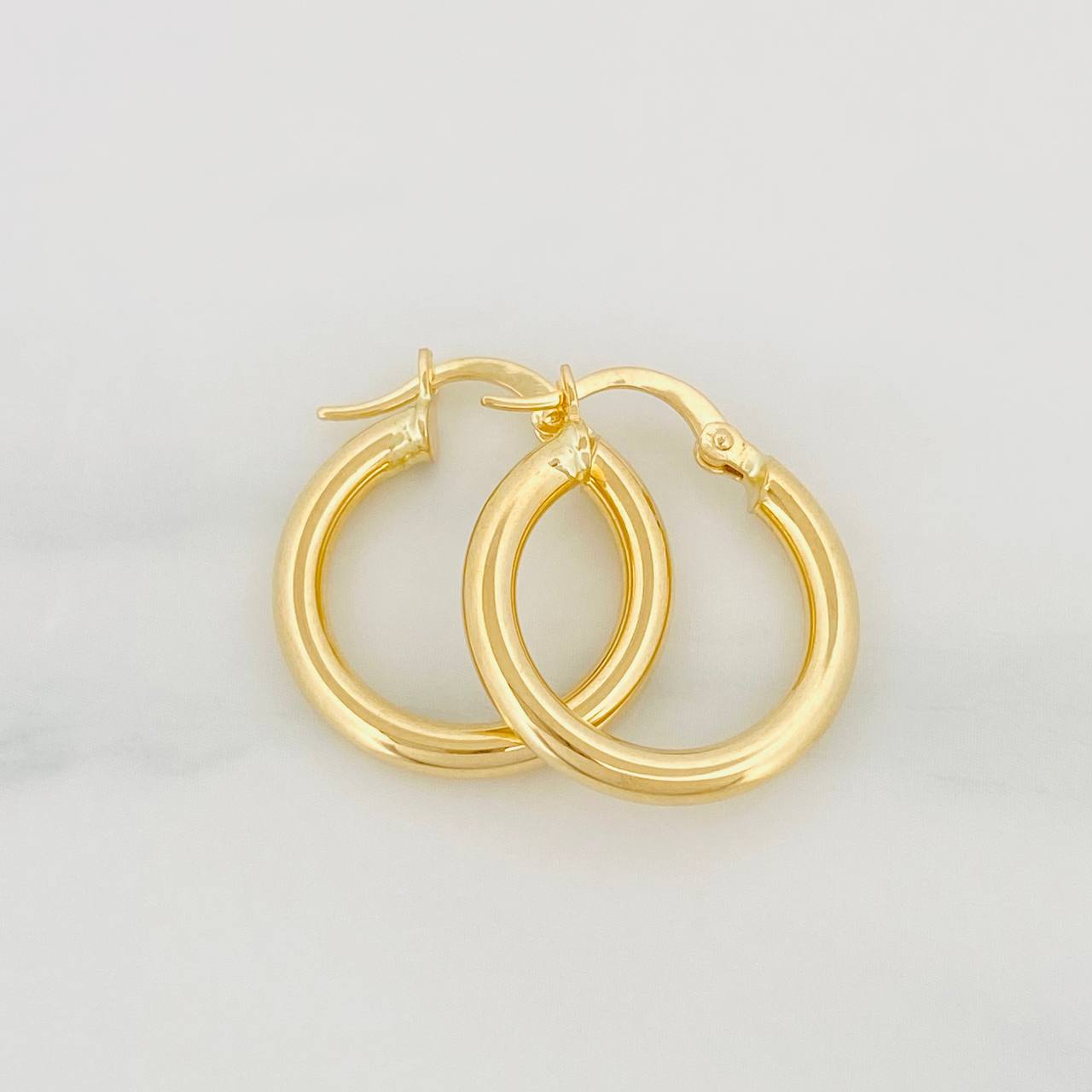 Candongas Aro Liso 2.15g / 2.2cm Oro Amarillo 18K