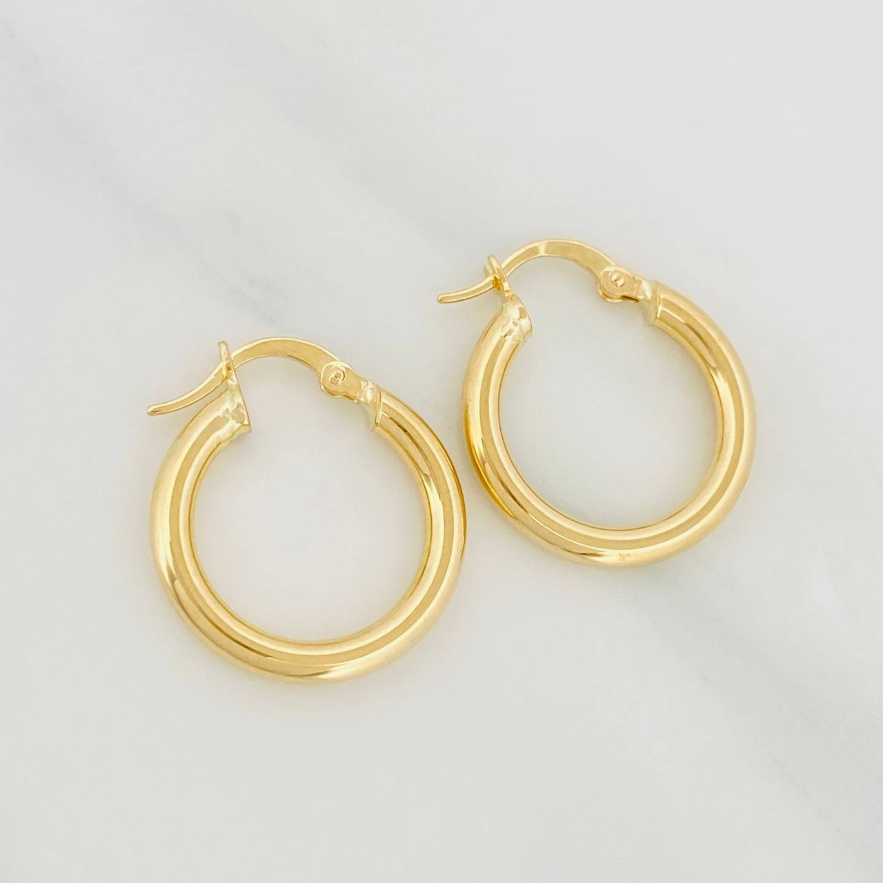 Candongas Aro Liso 2.15g / 2.2cm Oro Amarillo 18K